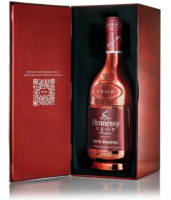 Hennessy V.S.O.P Limited Edition By Refik Anadol